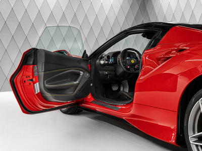 Ferrari F8 Spider