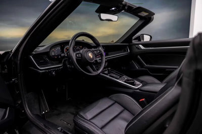 Porsche 992 Carrera 4S Cabriolet – Black Edition