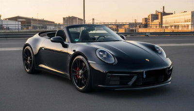 Porsche 992 Carrera 4S Cabriolet – Black Edition
